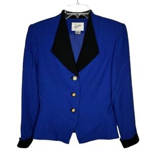 Jacqueline Ferrar Suit Jacket